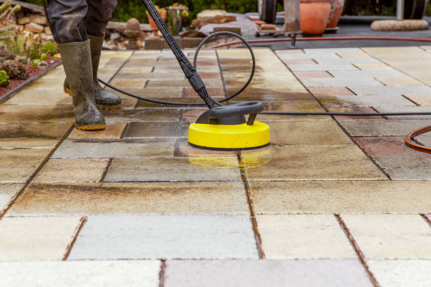Best Oil and Grease Removal from Surfaces in Rochester, MN